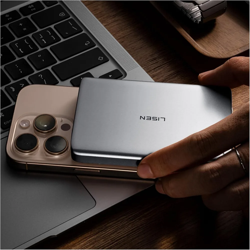 LISEN 0.5‘’ Ultra Slim MagSafe Portable Charger product view